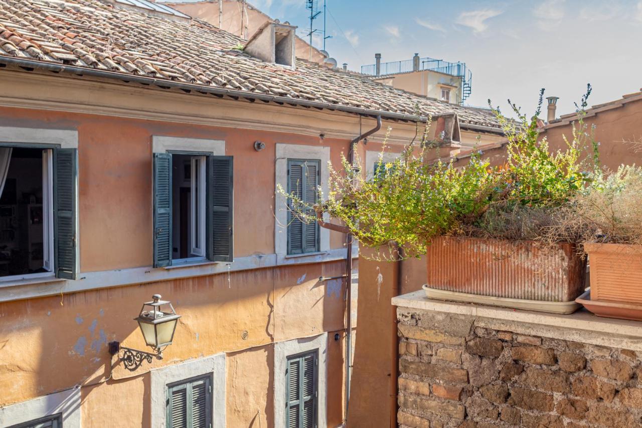 Emma - Lovely Suite In Trastevere Rom Eksteriør billede